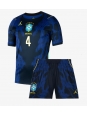 Otroške Nogometnih dresov Brazilija Marquinhos #4 Gostujoči SP 2026 Kratki rokavi (+ hlače)